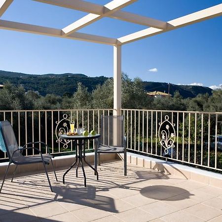 Villa Iolis Lefkada City Quarto foto